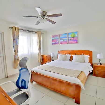 شاطئ بالم Pearl Aruba Condos الغرفة الصورة
