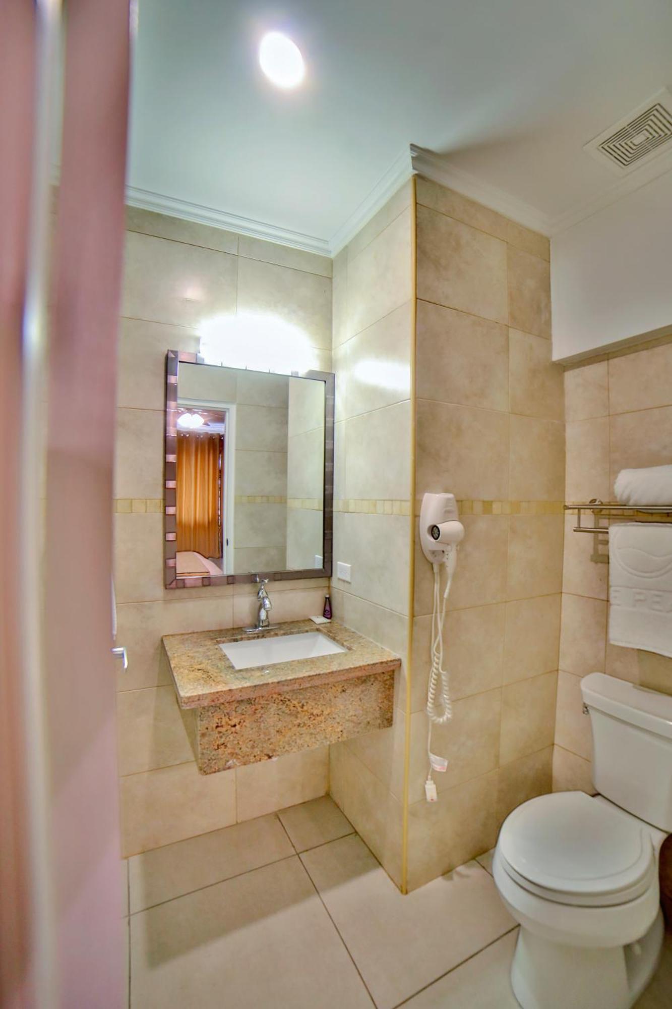 شاطئ بالم Pearl Aruba Condos الغرفة الصورة